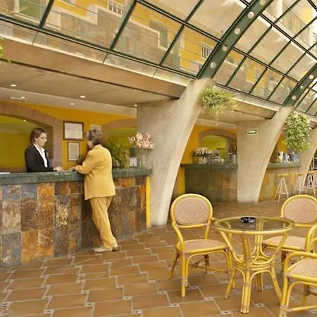 La Carabela Apartament *
